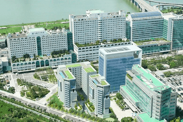 view-plastic-surgery